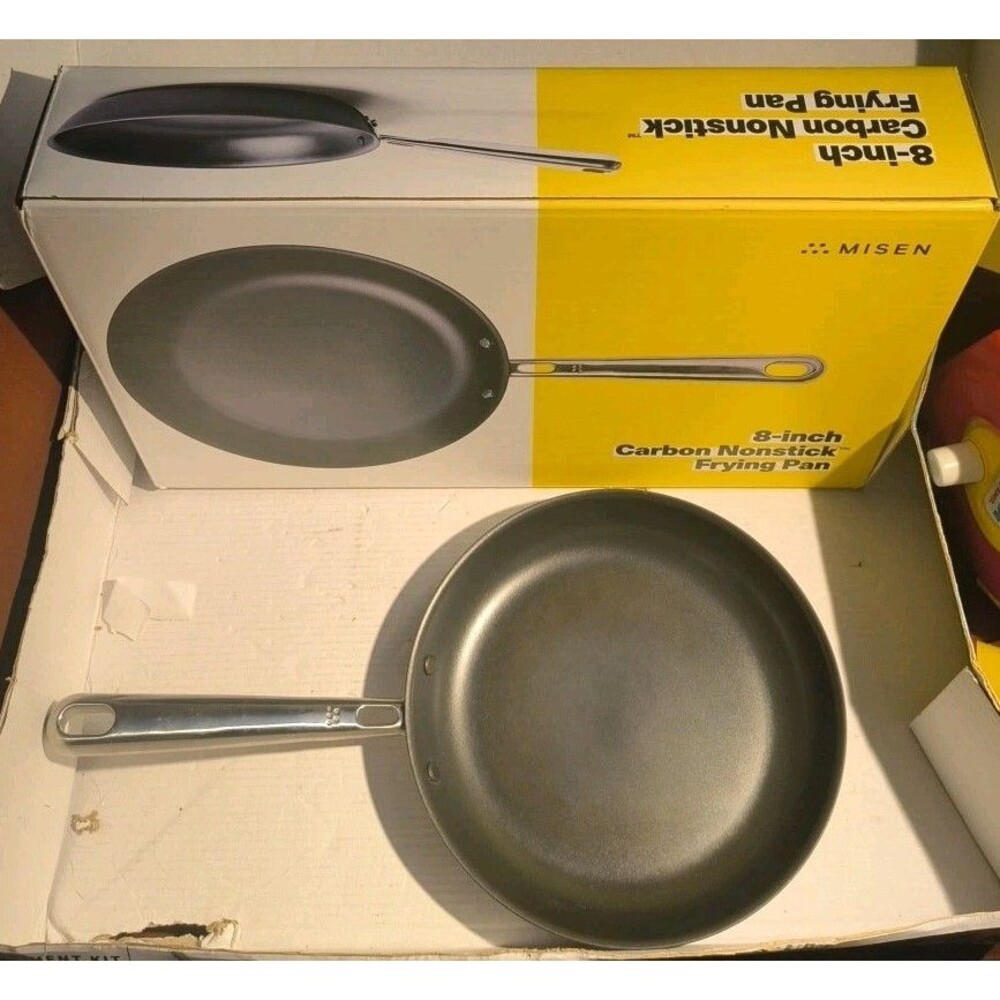 Misen Carbon Nonstick Frying Pan Carbon Steel 8" Lightly-Used w/ Original Box